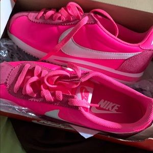 Pink Cortez